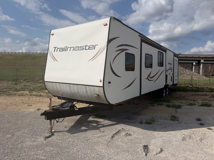 2014-gulf-stream-trailmaster-image-1