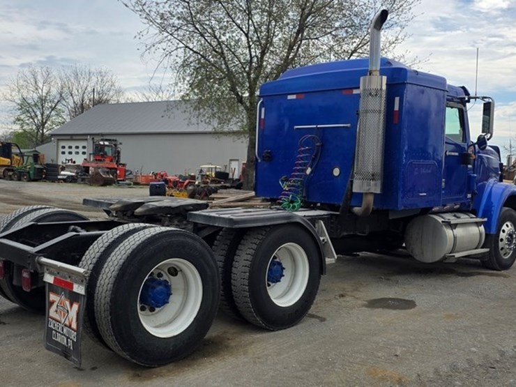 2006-international-9900-image-3