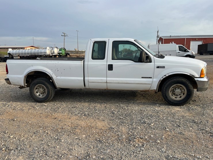 2001-ford-f250-image-4