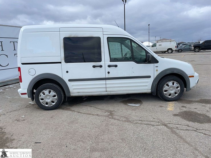 2012-ford-transit-connect-image-4