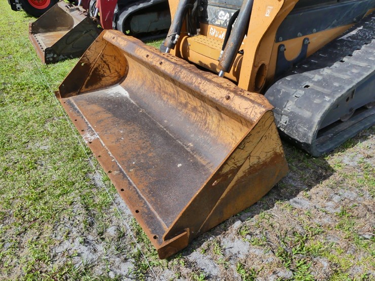 2015-case-tr320-image-9