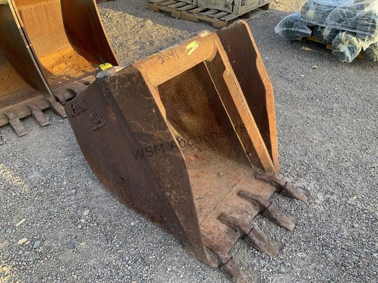 24in-wain-roy-excavator-bucket-image-4