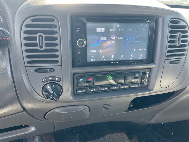 2003-ford-f150-image-18