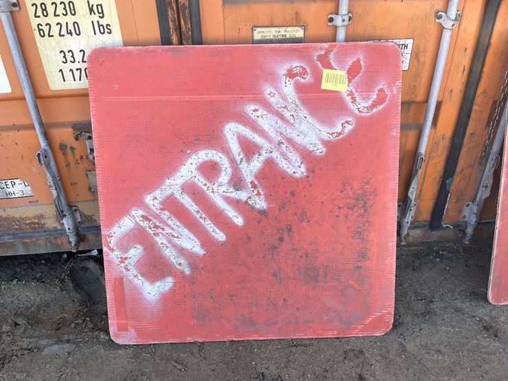 #3936-•-retired-fiberglass-road-signs-image-10