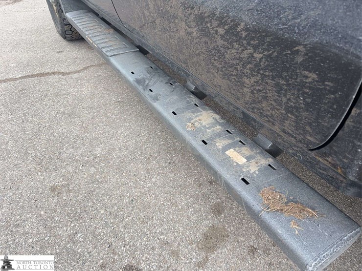 2016-chevrolet-silverado-2500hd-image-44