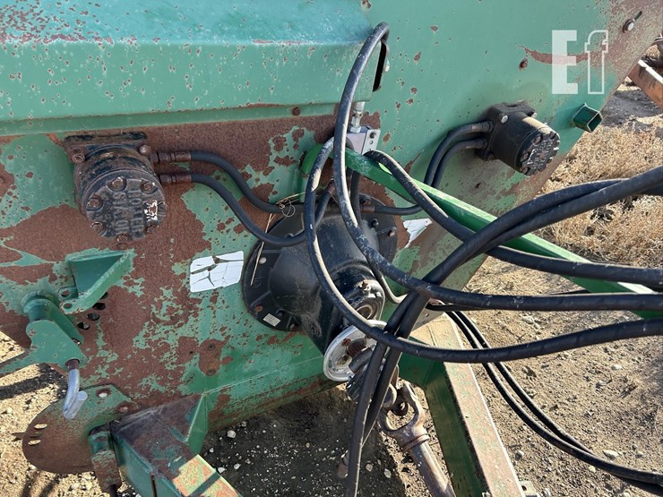 bale-king-vortex-2010-image-11