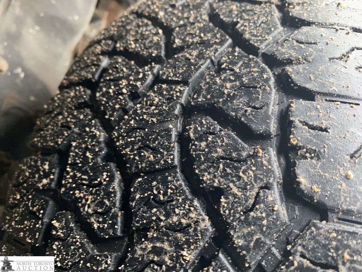 2015-ford-transit-image-31