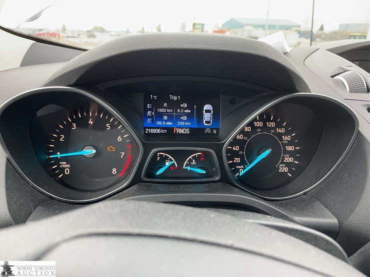 2017-ford-escape-image-12