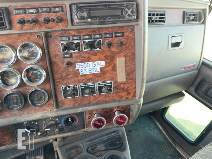 2003-kenworth-t800-image-54