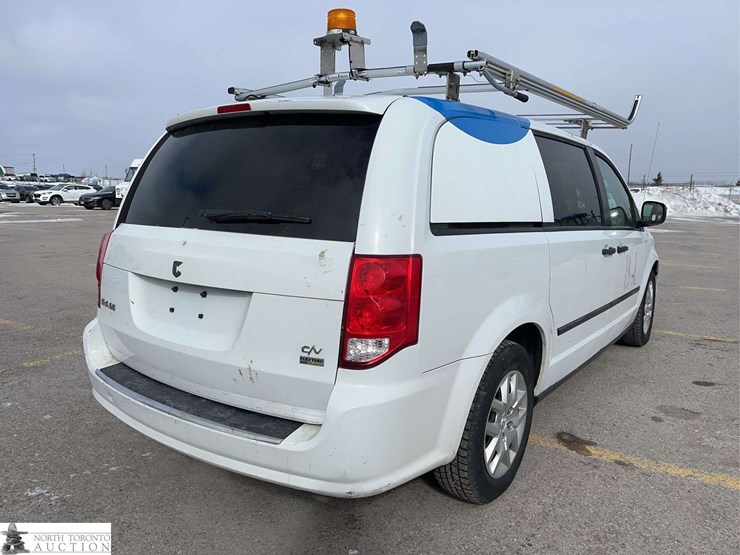 2014-ram-c/v-image-5