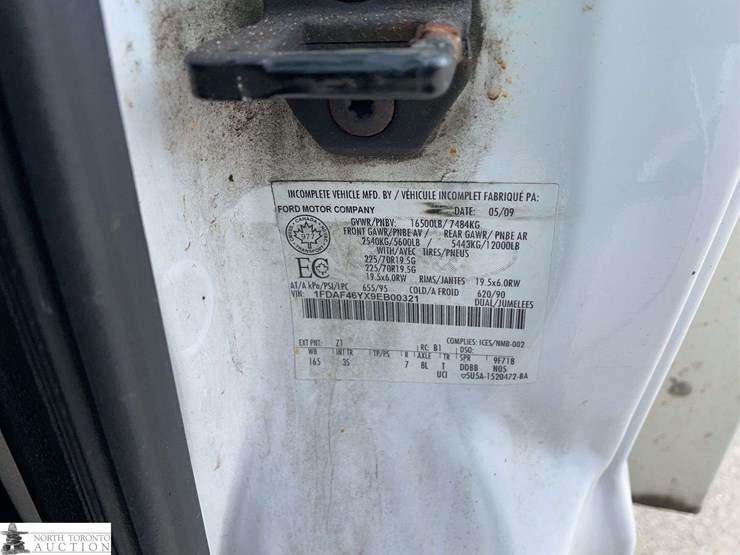 2009-ford-f450-image-27