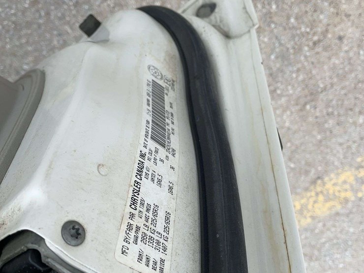 2010-dodge-grand-caravan-image-26