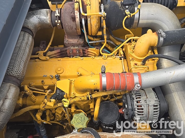 2017-deere-210g-lc-image-80