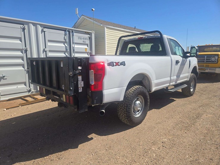 2018-ford-f250-image-3
