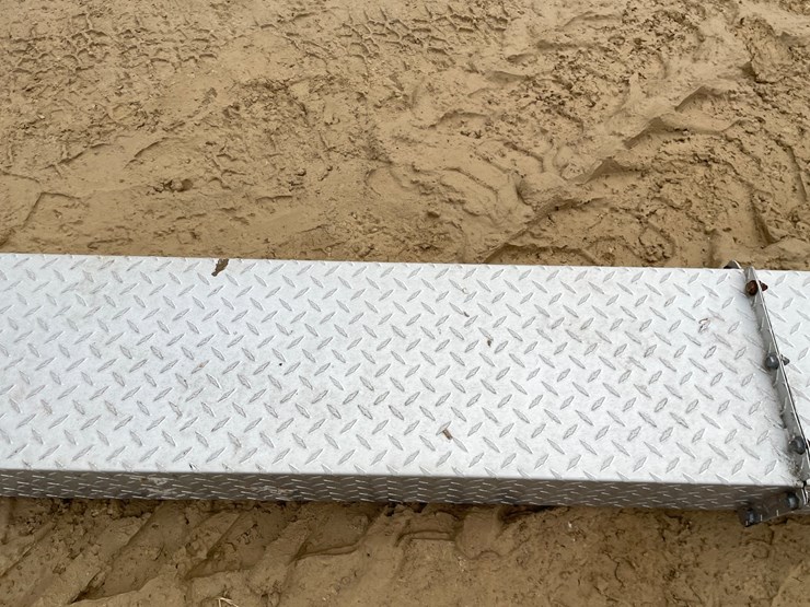 #3925-•-aluminum-truck-box-image-8