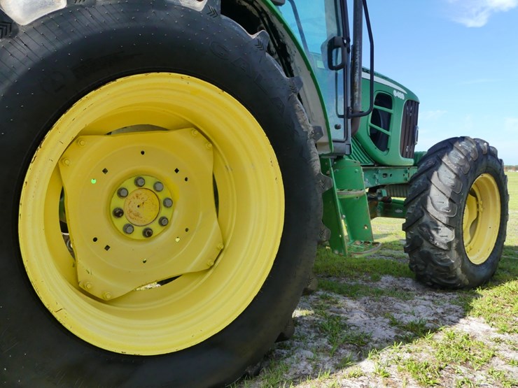 2012-john-deere-6430-image-8