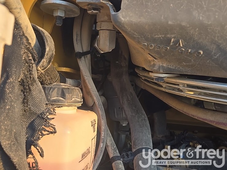 2022-caterpillar-289d3-image-55