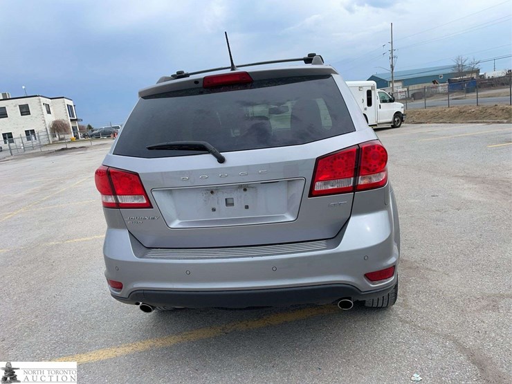 2017-dodge-journey-image-6