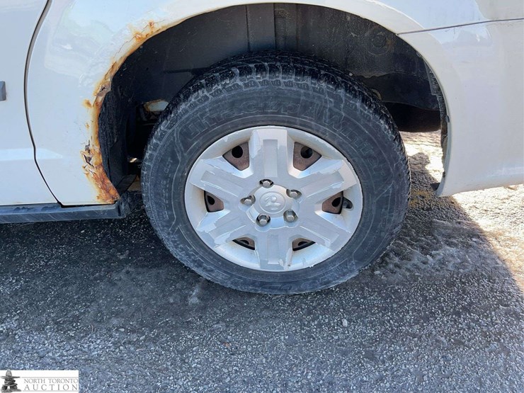 2012-ram-c/v-tradesman-image-10