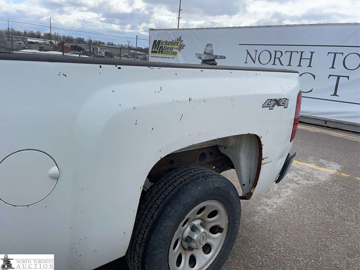 2008-chevrolet-silverado-1500-image-27