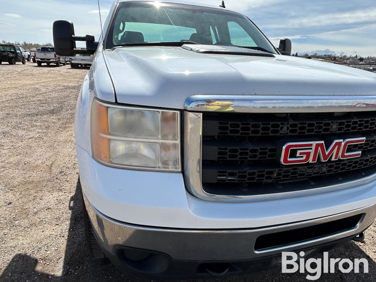 2013-gmc-sierra-3500-image-9