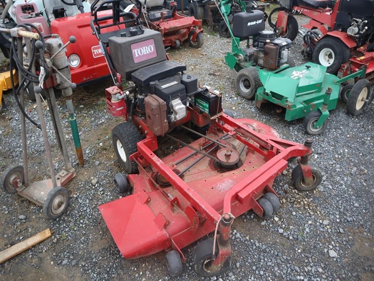 toro-walk-behind-mower-image-2