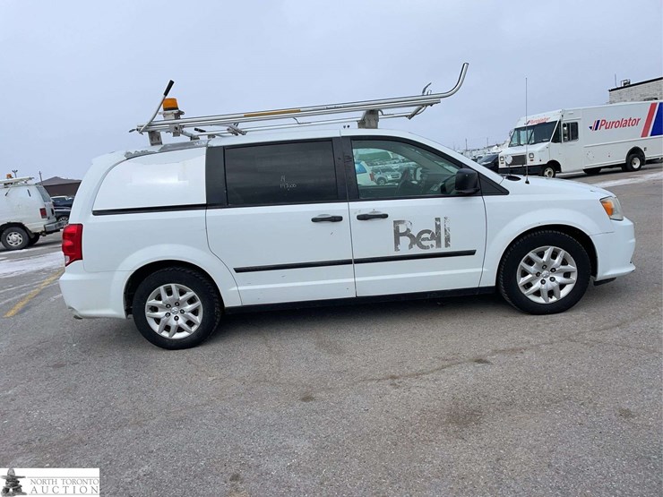 2014-ram-c/v-image-4