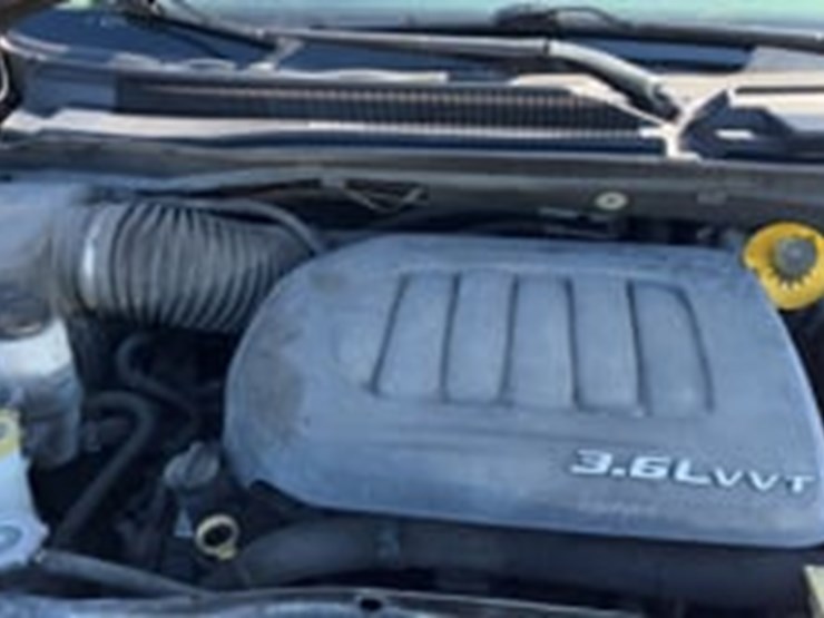 2017-dodge-grand-caravan-sxt-image-9