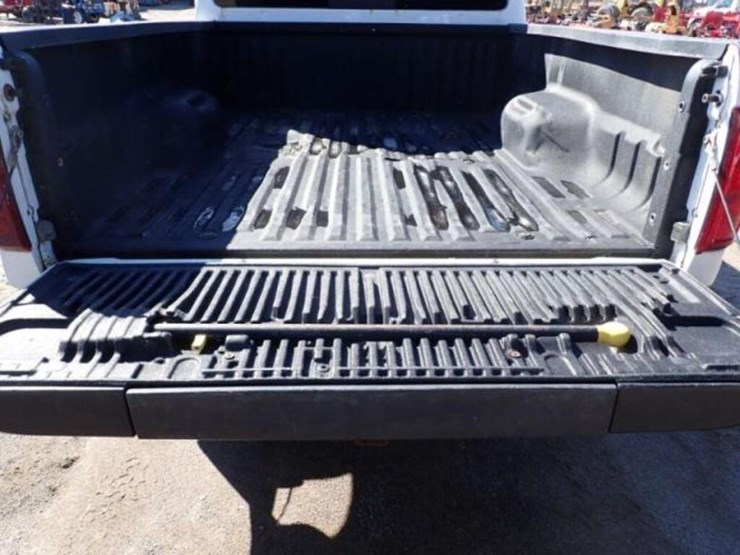 2015-ford-f350-image-37