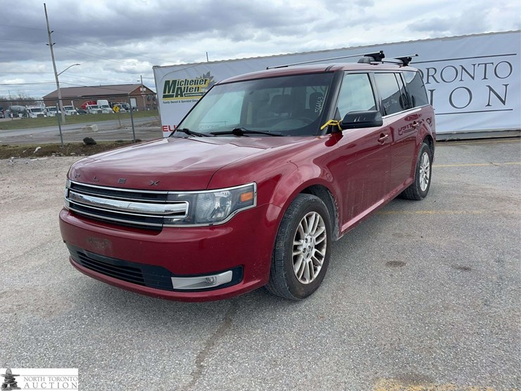 2014-ford-flex-image-1