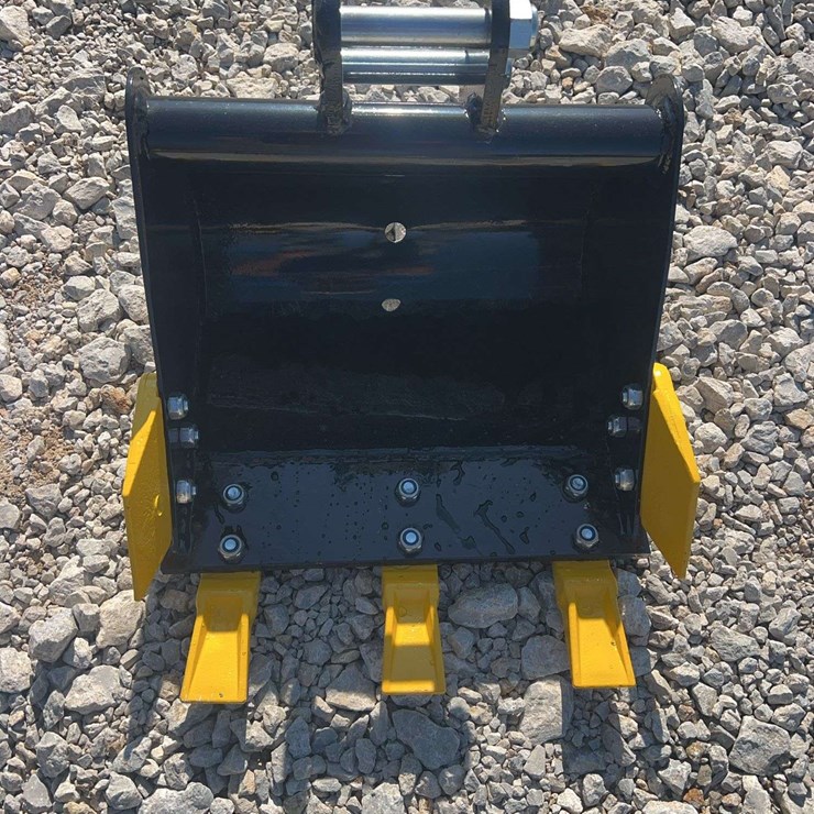 SDLANCH Mini Excavator Bucket