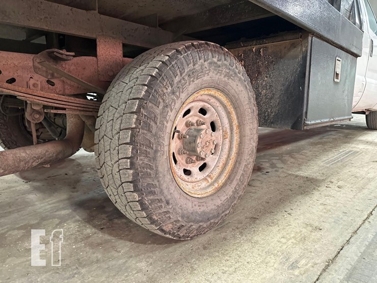 2003-ford-f350-sd-xlt-image-26