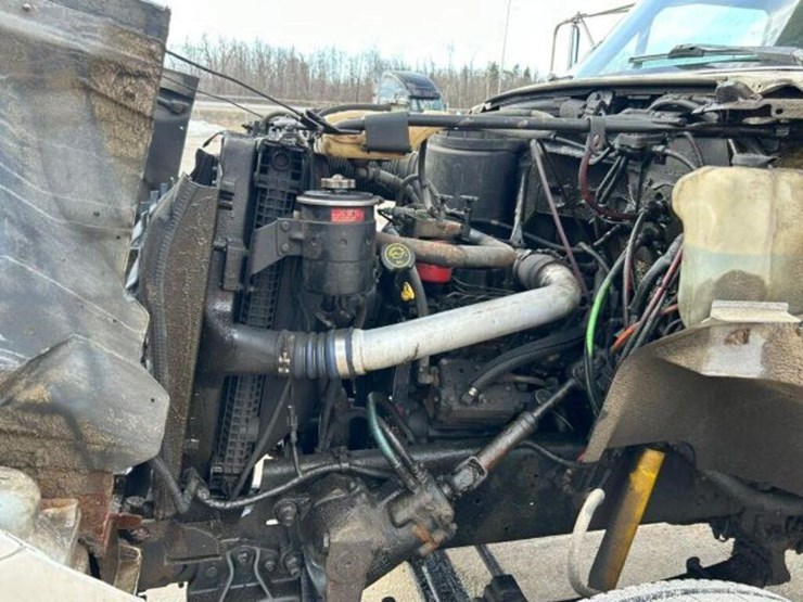 1997-ford-f800-image-30