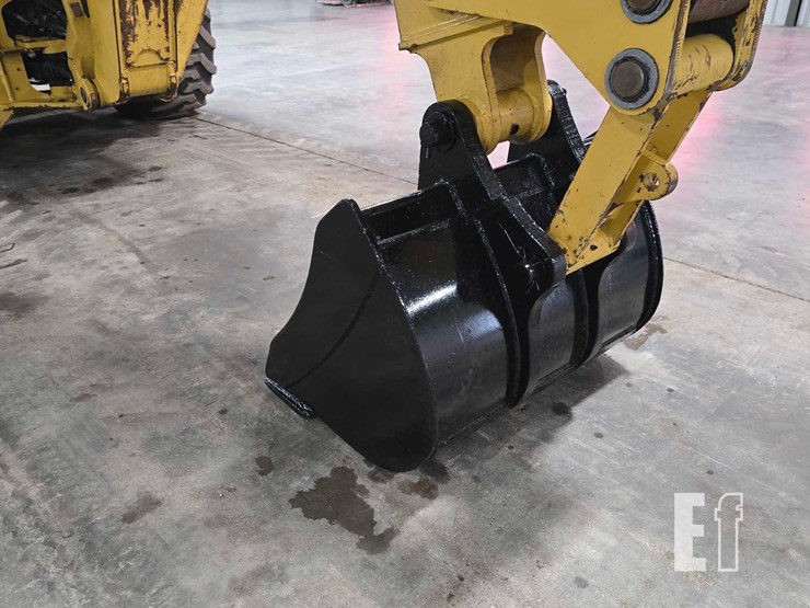 2009-caterpillar-430e-image-17