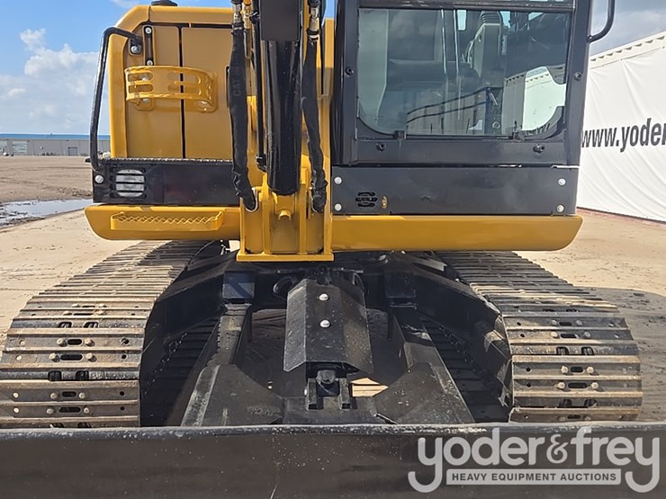 2018-caterpillar-305.5-image-21