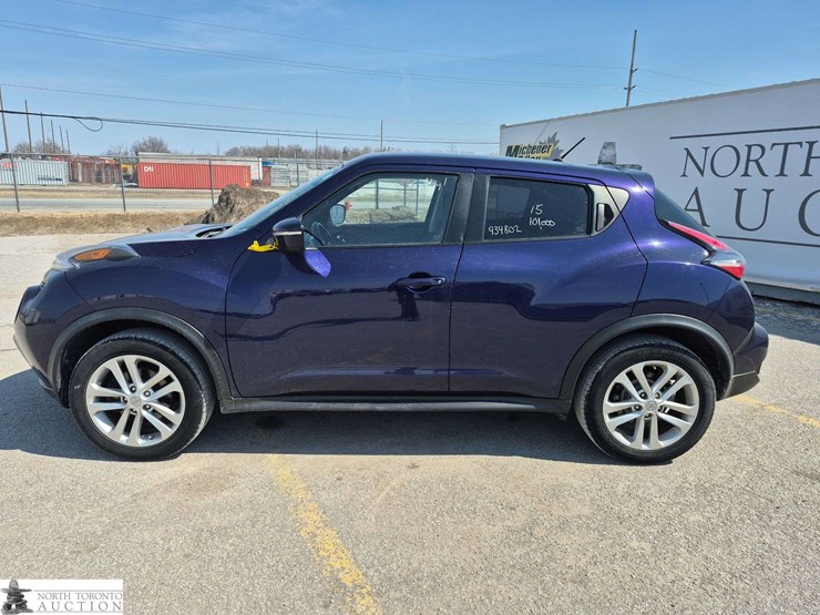 2015-nissan-juke-image-8
