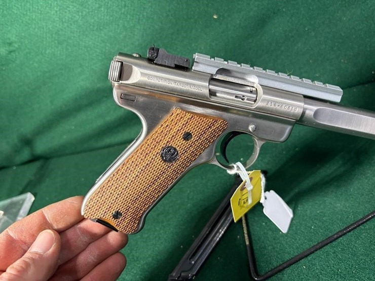 ruger-22-lr-pistol-mark-2-target-image-4