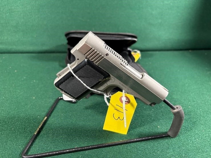 amt-"back-up"-380-cal-9mm-kurz-pistol-image-2