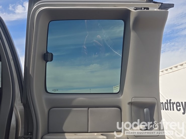 2002-chevrolet-silverado-2500hd-image-63