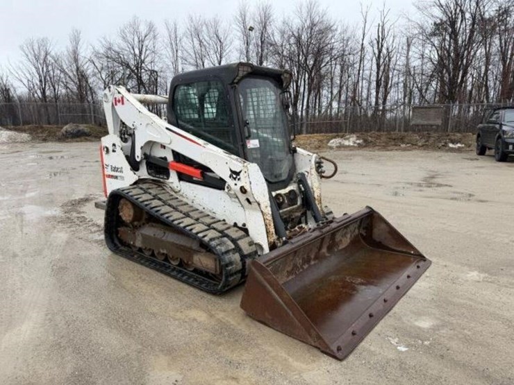 2016-bobcat-t750-image-2