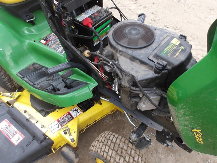 #6551-•-jd-x320-lawn-mower-image-16