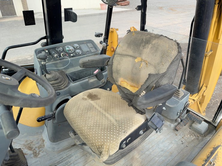 2000-caterpillar-416c-image-24