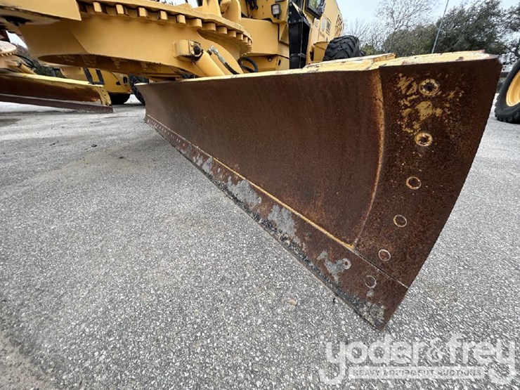 2008-volvo-g940-image-13