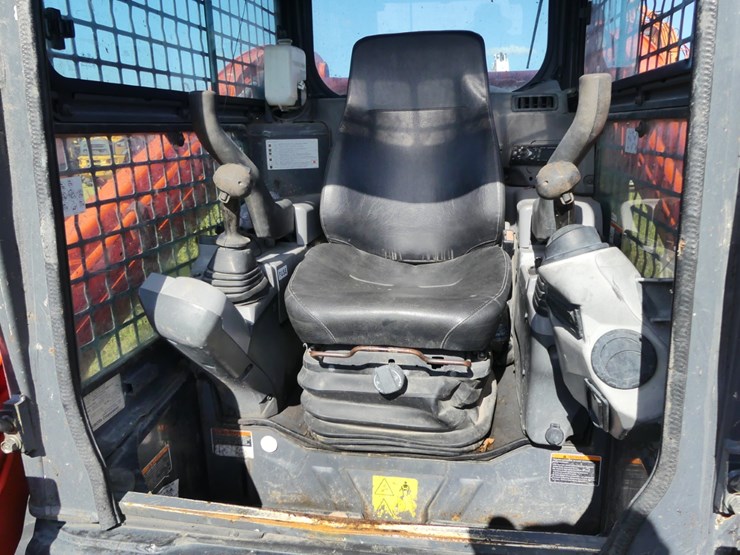 kubota-svl75-2-image-13