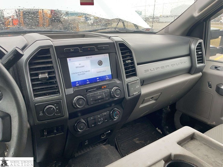 2020-ford-f250-image-13