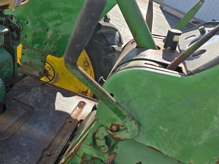 1967-john-deere-2510-image-25