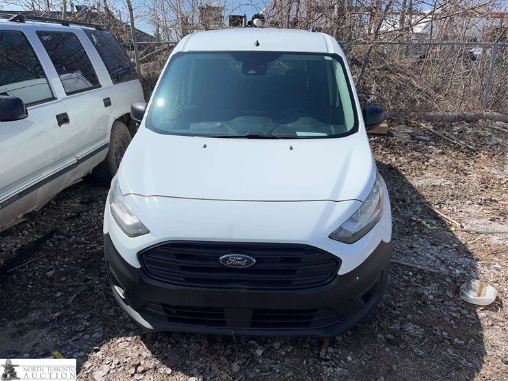 2022-ford-transit-connect-image-2