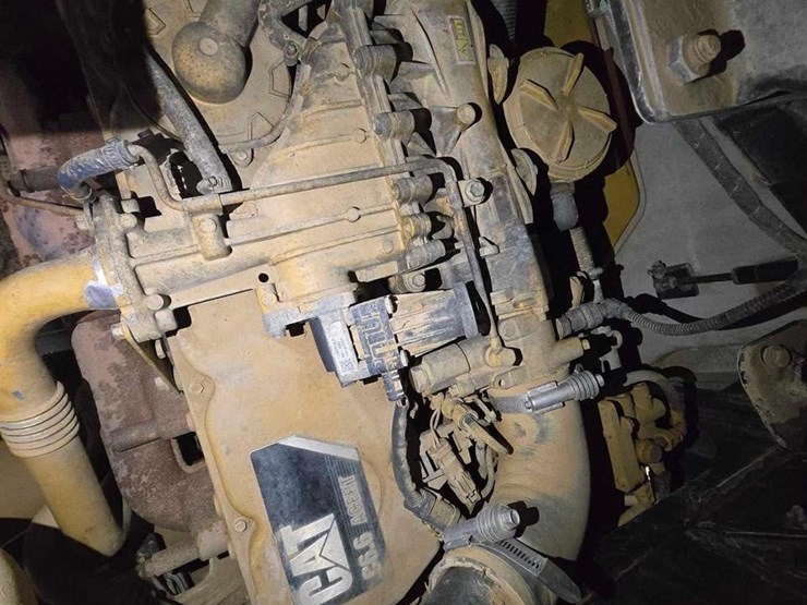 2014-caterpillar-938k-image-22