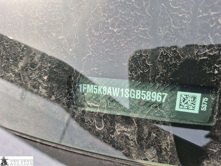 2025-ford-explorer-image-10