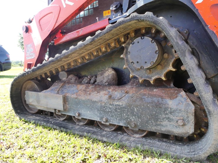 kubota-svl75-2-image-6